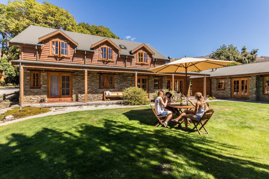 Wanaka Homestead Lodge & Cottages Exterior foto